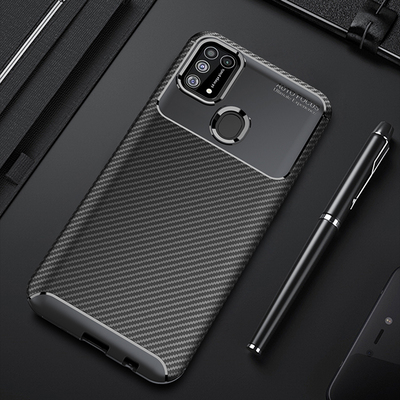 Чехол Slim Carbon Samsung M315 Galaxy M31 Черный