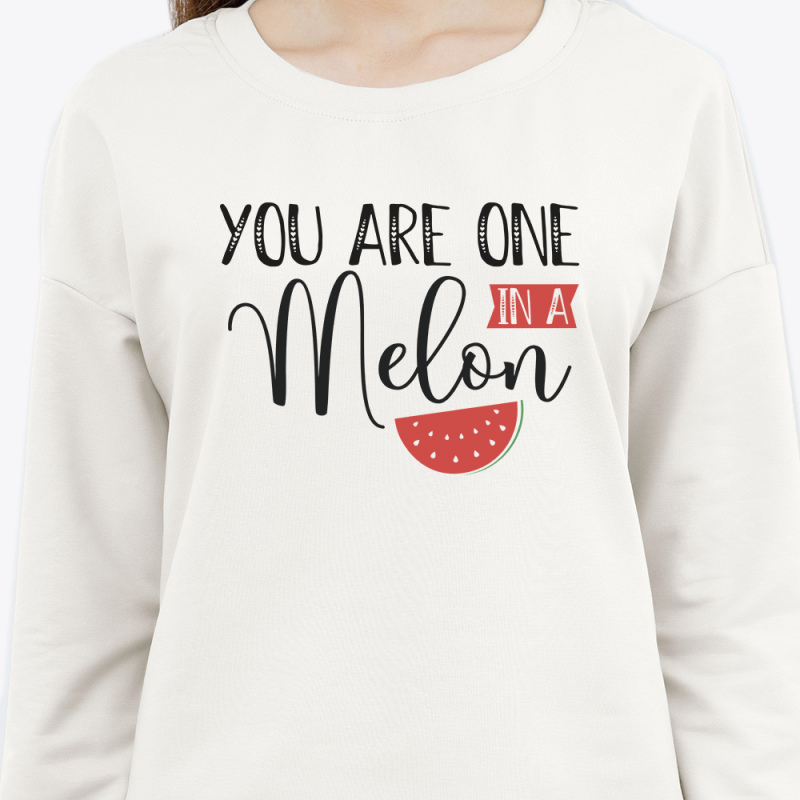 Свитшот с принтом женский белый 